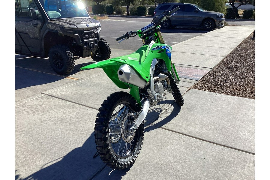 2026 KX™ 450 - Kawasaki