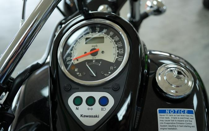 2026 Kawasaki Vulcan® 900 Custom