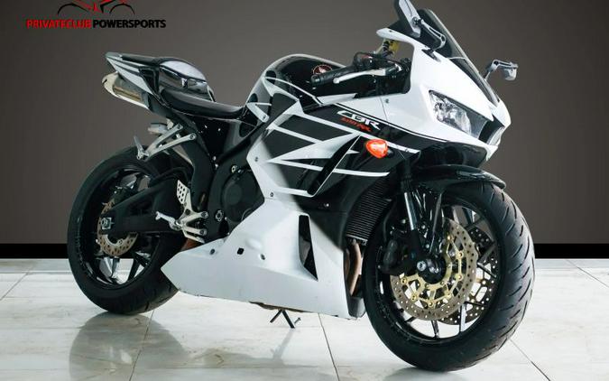 2025 Honda CBR600RR