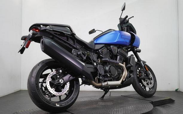 2026 Harley-Davidson® Pan America® 1250 ST