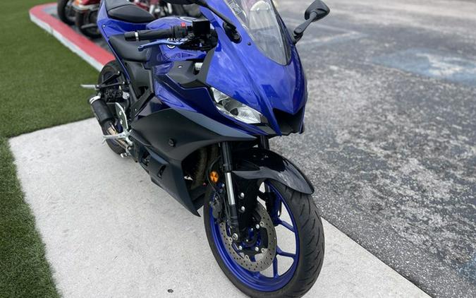 2023 Yamaha YZF R3 ABS