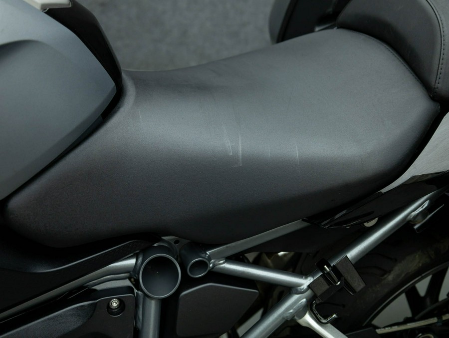 2016 BMW R1200RS W/ABS