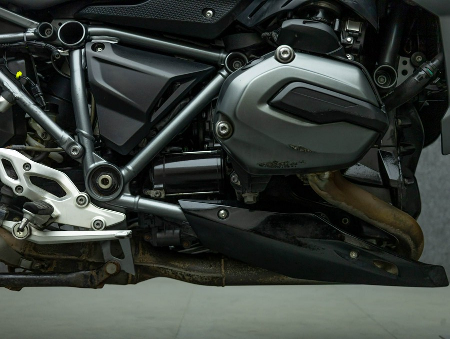 2016 BMW R1200RS W/ABS