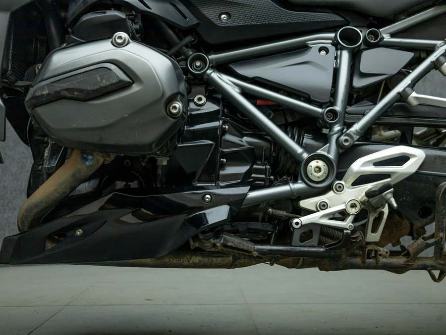 2016 BMW R1200RS W/ABS