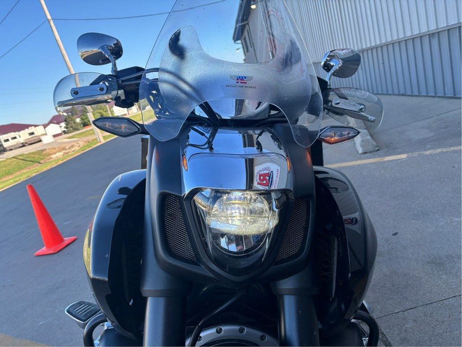 2014 Honda Gold Wing® Valkyrie®