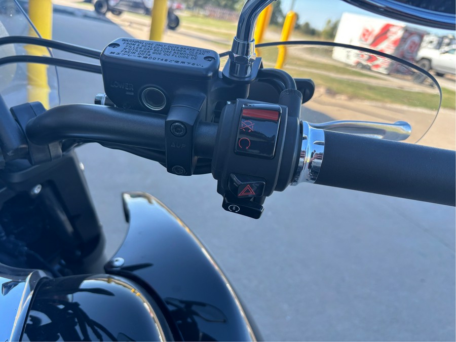 2014 Honda Gold Wing® Valkyrie®