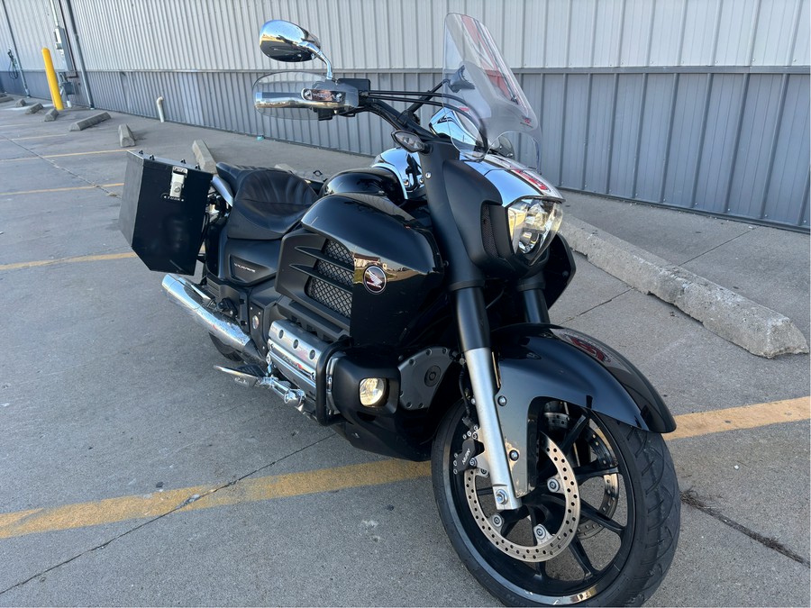2014 Honda Gold Wing® Valkyrie®