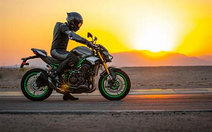 2026 Kawasaki Z900 SE ABS