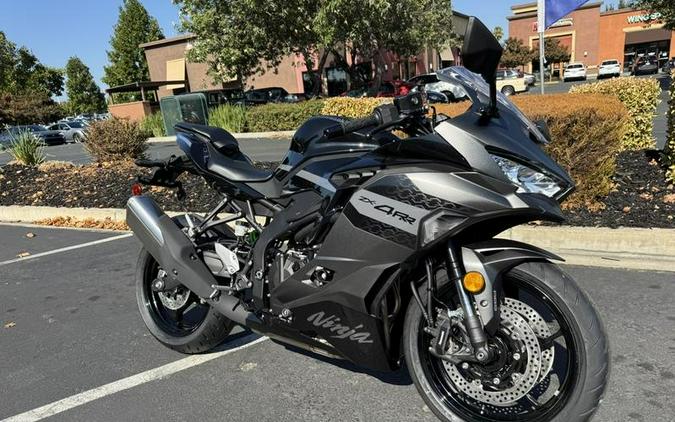 2026 Kawasaki Ninja® ZX™-4RR ABS