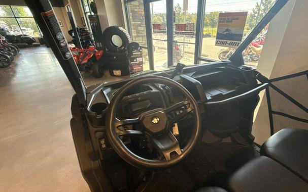 2026 Can-AM DEFENDER HD9