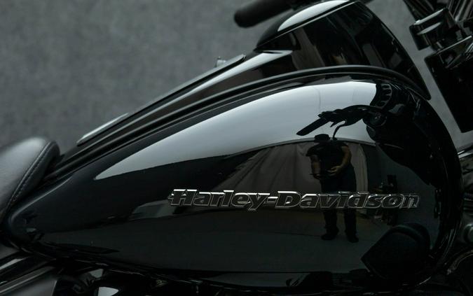 2022 HARLEY DAVIDSON FLHTK ULTRA LIMITED W/ABS & LANDING GEAR