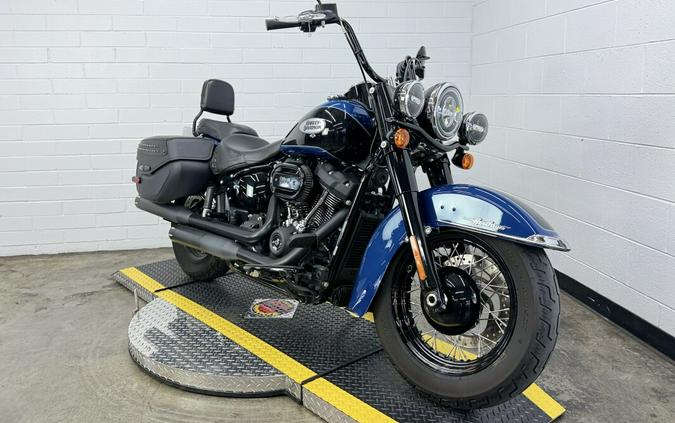 2022 Harley-Davidson Heritage Classic 114 REEF BLUE/BLACK W/PS