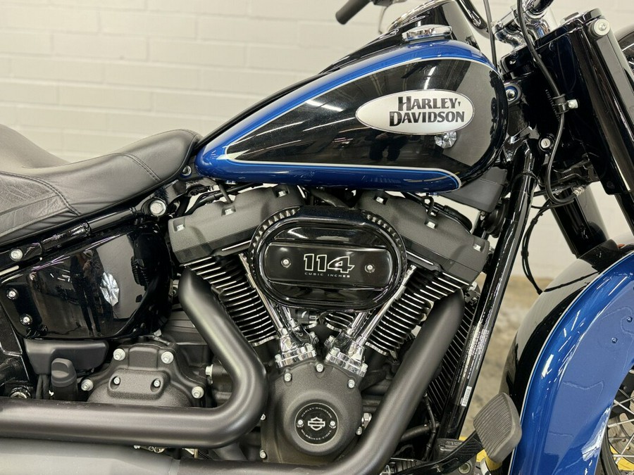 2022 Harley-Davidson Heritage Classic 114 REEF BLUE/BLACK W/PS