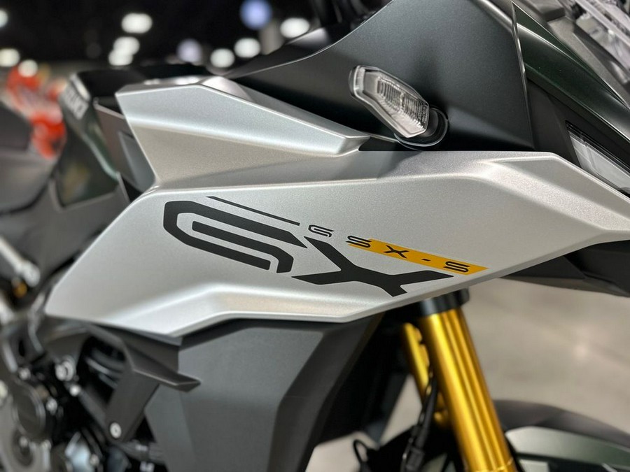 2024 Suzuki GSX-S1000GX Plus