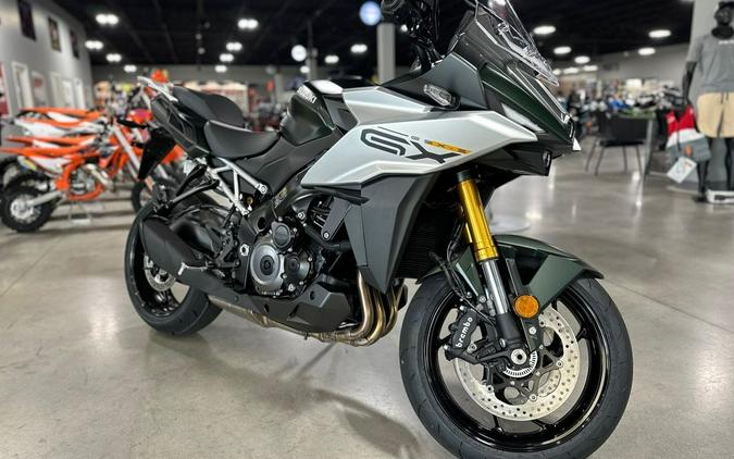 2024 Suzuki GSX-S1000GX Plus