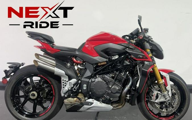 2020 MV Agusta Brutale 1000 RR First Ride...