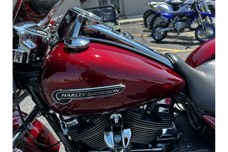 2017 Harley-Davidson® FLRT Freewheeler® - Color Option
