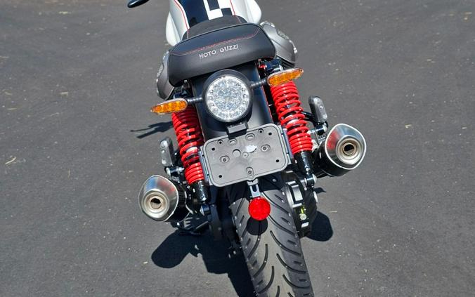 2024 Moto Guzzi V7 Stone Ten