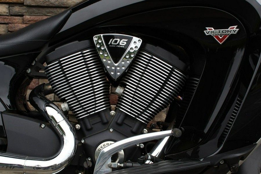 2016 Victory Motorcycles Vision Gloss Black