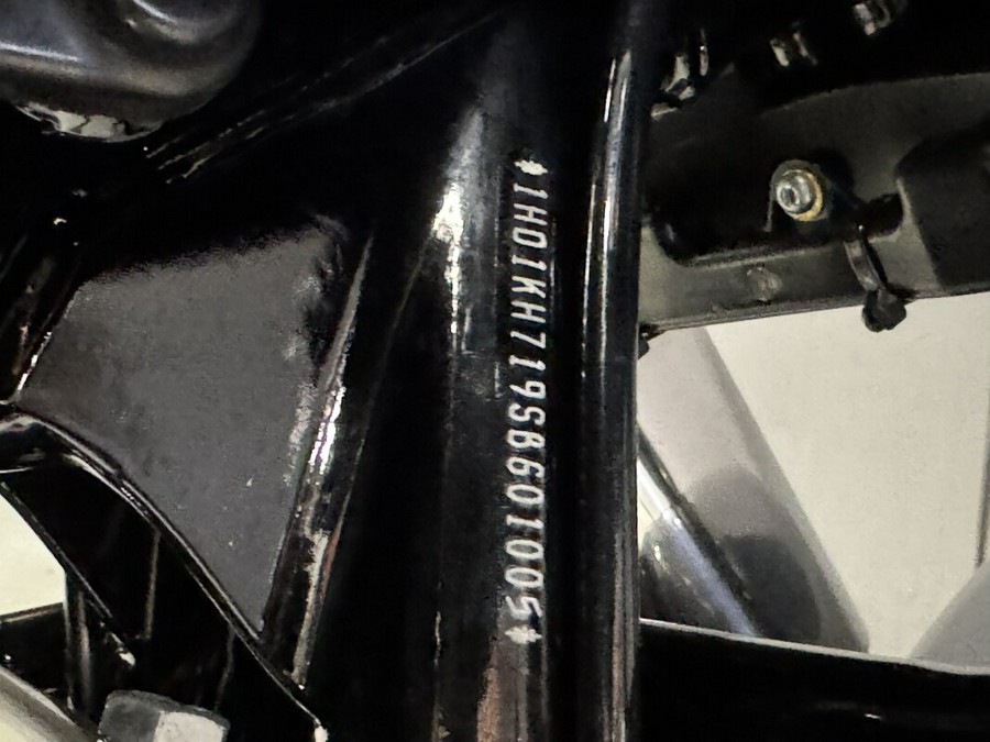 FLTRX 2025 Road Glide®