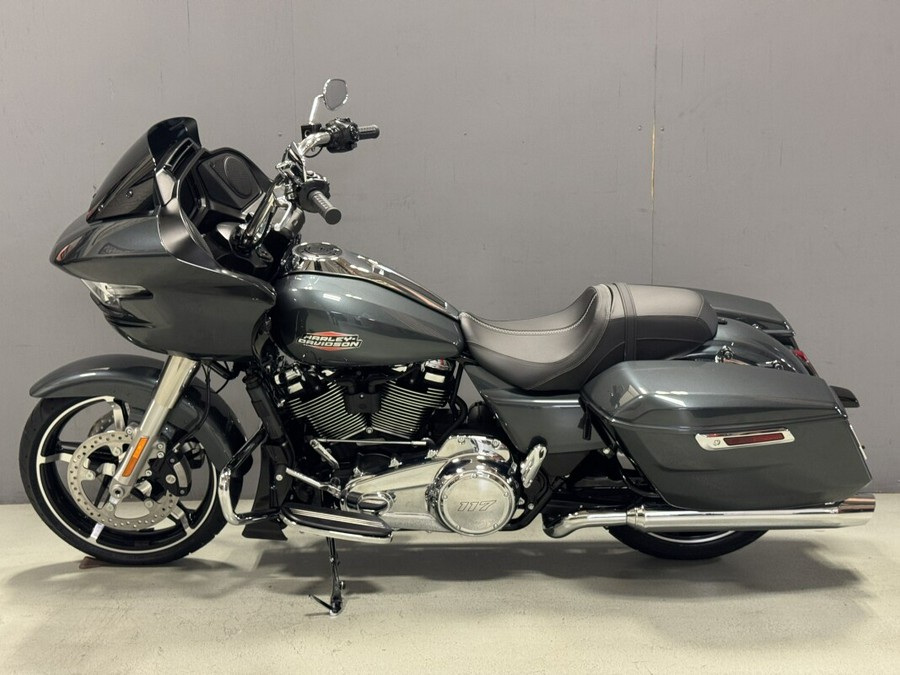 FLTRX 2025 Road Glide®