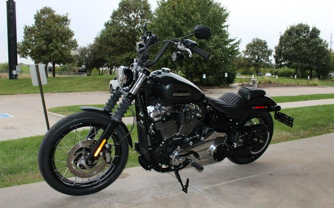 2025 Harley-Davidson® FXBB - Street Bob®