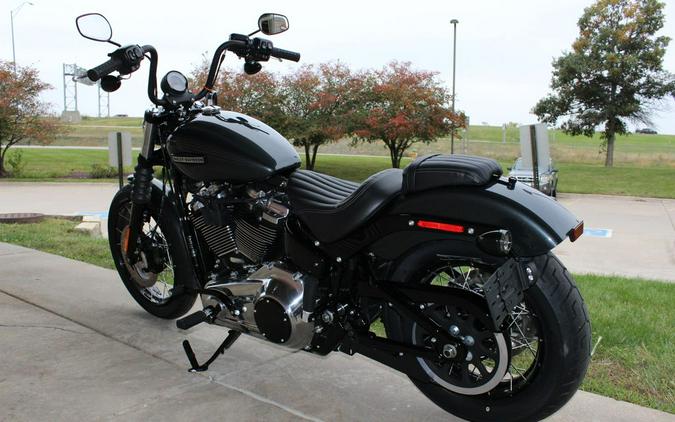 2025 Harley-Davidson® FXBB - Street Bob®