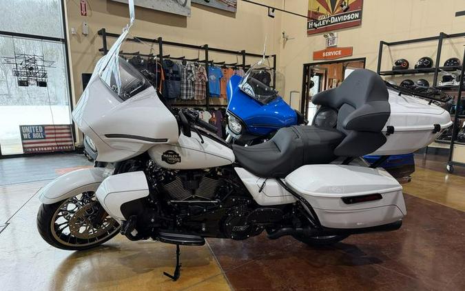 2026 Harley-Davidson® FLHXL - Street Glide® Limited