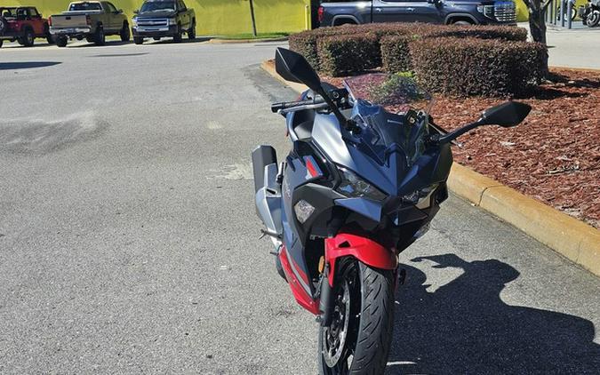 2026 Kawasaki Ninja 500 ABS Metallic Matte Twilight Blue