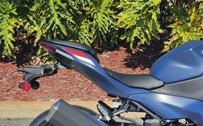 2026 Kawasaki Ninja 500 ABS Metallic Matte Twilight Blue