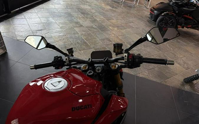 2025 Ducati Streetfighter V2 S