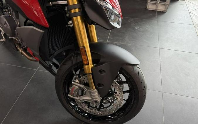 2025 Ducati Streetfighter V2 S