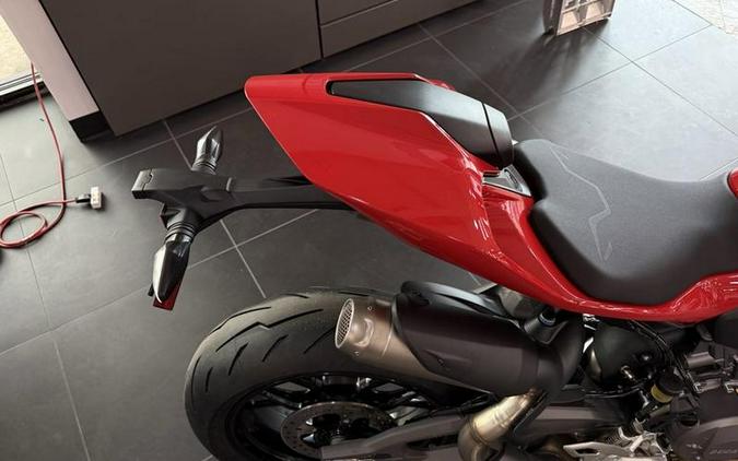 2025 Ducati Streetfighter V2 S