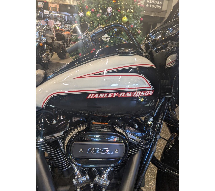 2023 Harley-Davidson® Road Glide® Special Custom Orange Black