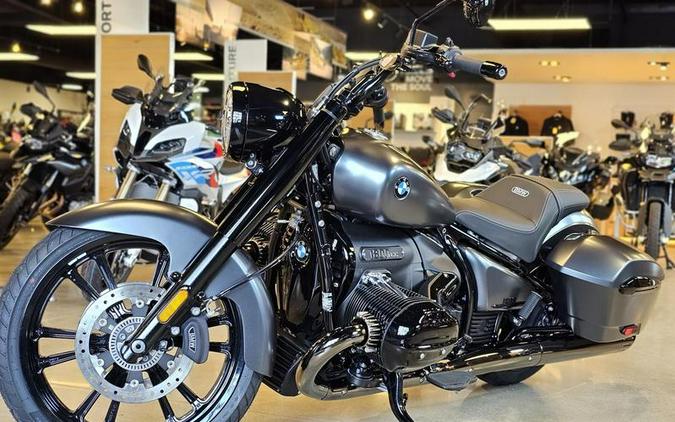 2024 BMW R 18 Roctane Manhattan Metallic Matte - Demo