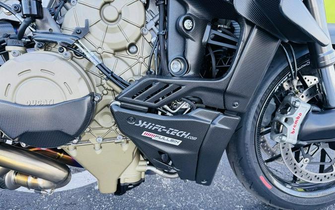 2023 Ducati Streetfighter V4 Ducati Red