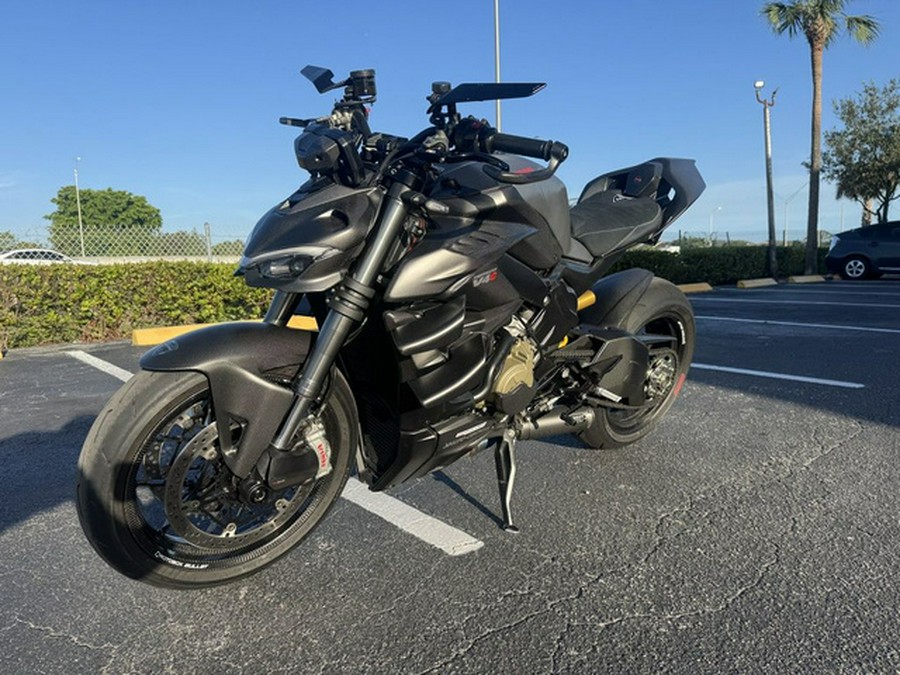 2023 Ducati Streetfighter V4 Ducati Red