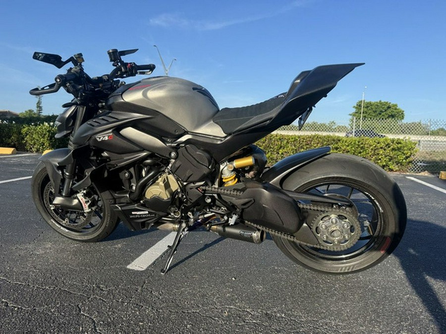 2023 Ducati Streetfighter V4 Ducati Red