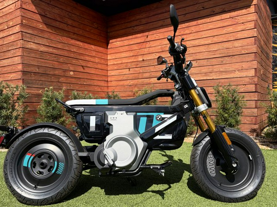 2024 BMW CE 02