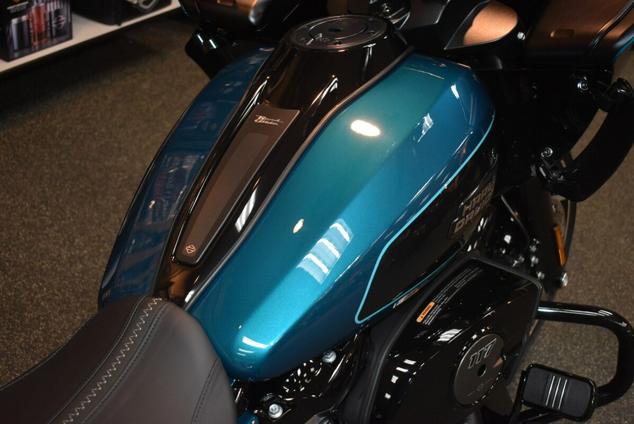 FLTRX 2026 Road Glide®