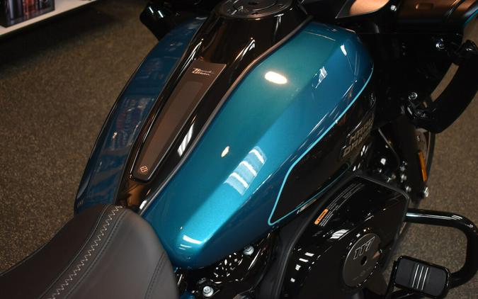 FLTRX 2026 Road Glide®