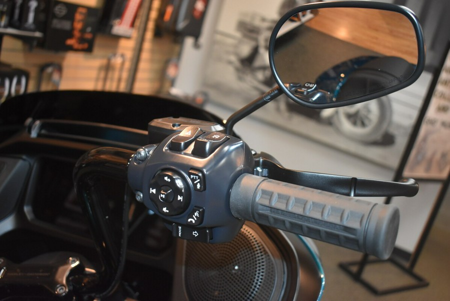 FLTRX 2026 Road Glide®