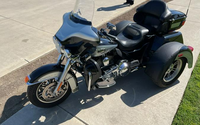 FLHTCUTG 2013 Tri Glide™ Ultra Classic®