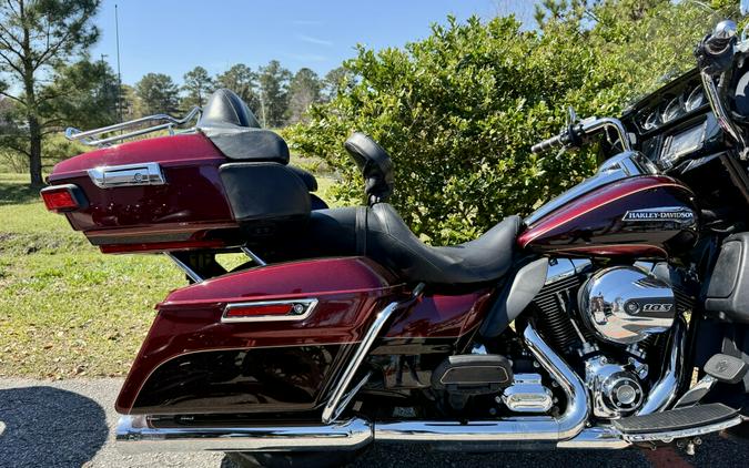 2014 Harley-Davidson® Electra Glide® Ultra Classic® FLHTCU