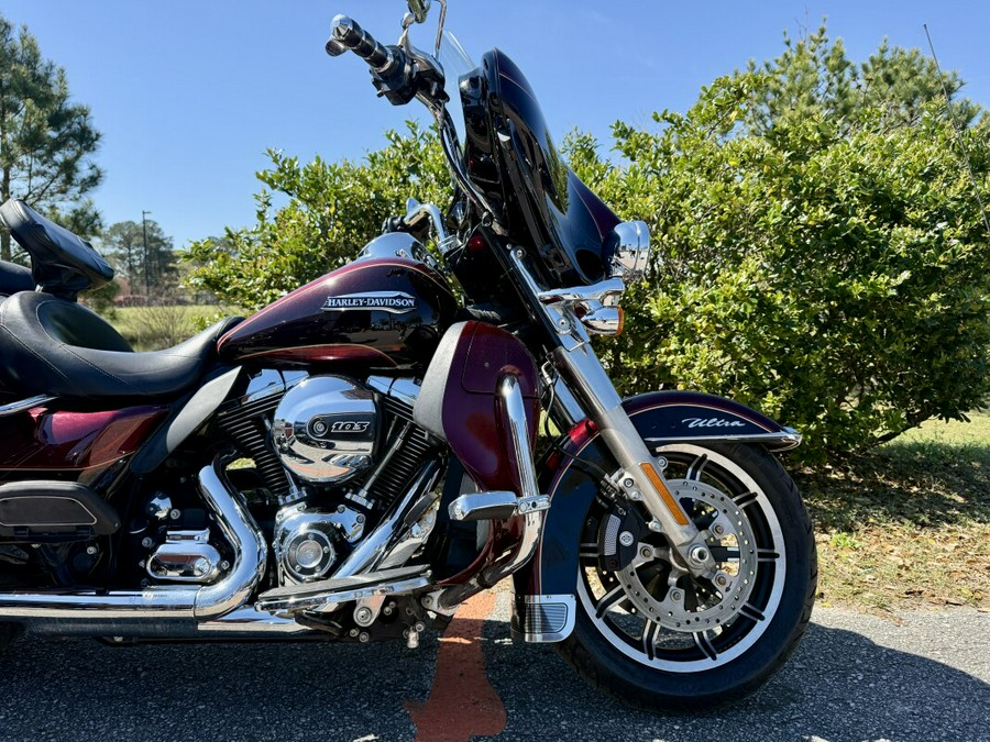 2014 Harley-Davidson® Electra Glide® Ultra Classic® FLHTCU