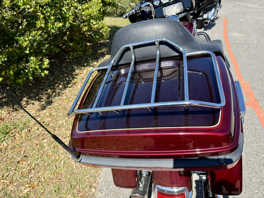 2014 Harley-Davidson® Electra Glide® Ultra Classic® FLHTCU