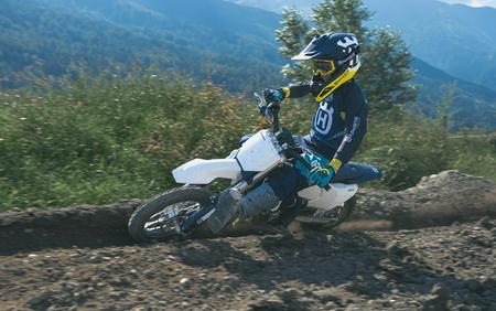 2027 Husqvarna EE 5