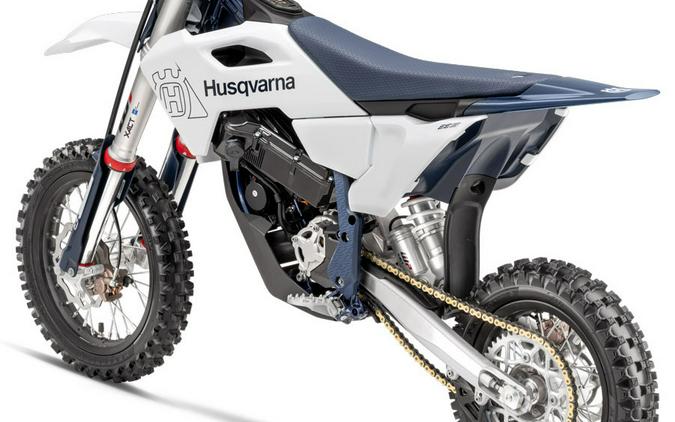 2027 Husqvarna EE 5