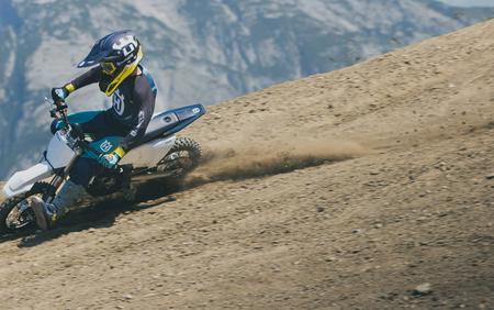 2027 Husqvarna EE 5