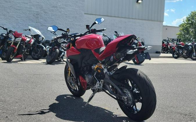2025 Ducati Streetfighter V2 S